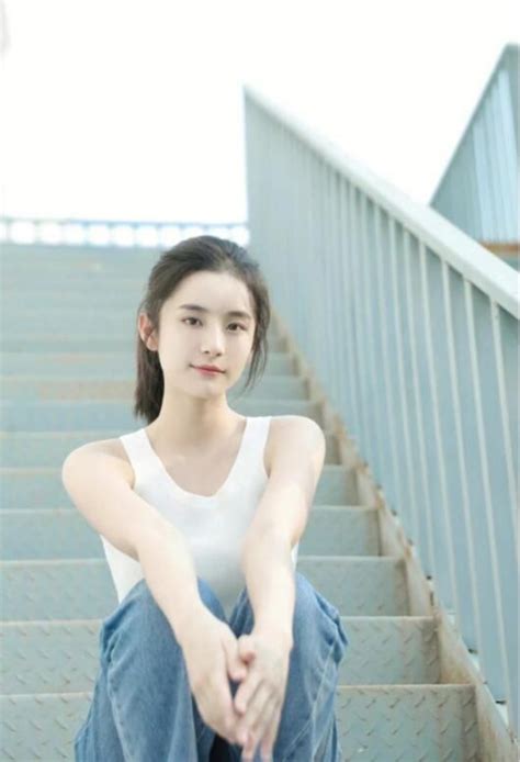 范诗然图片