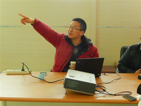 中国科学院昆明动物研究所焦保卫研究员莅临我校讲学-生命科学学院