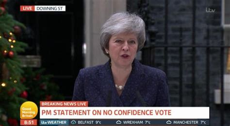 英国首相：疫情高峰已过，考虑放松管控