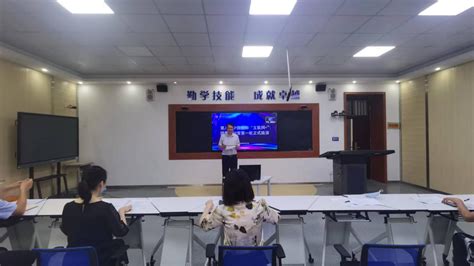 第八届中国国际“互联网+” 大学生创新创业大赛国赛训练营开班仪式举行-黄河水利职业技术学院黄河涛声