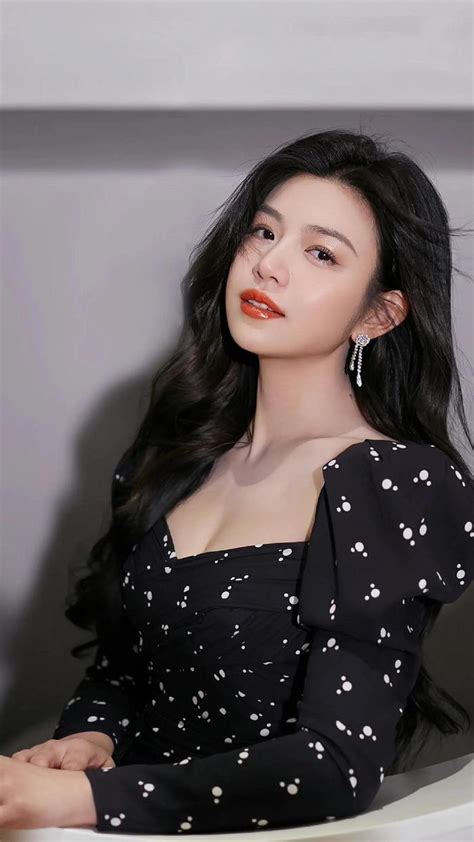 陈妍希妆容甜美女生头像