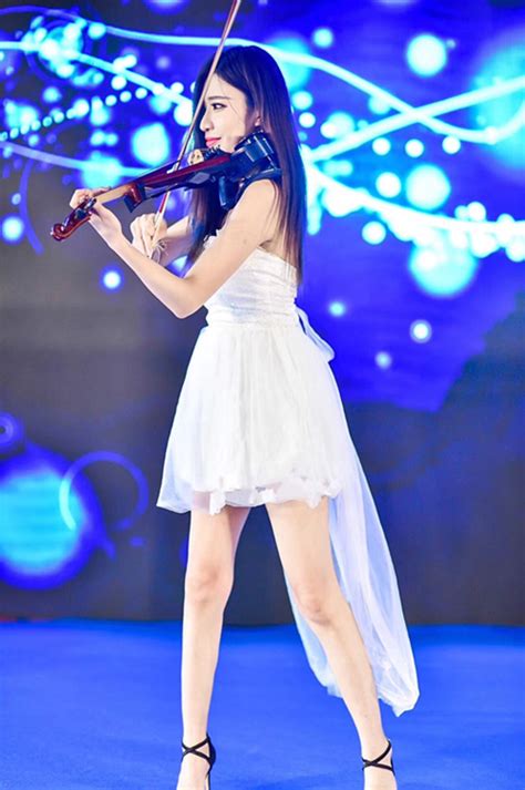 小提琴演奏_音乐类节目_上海轩岳文化传播有限公司