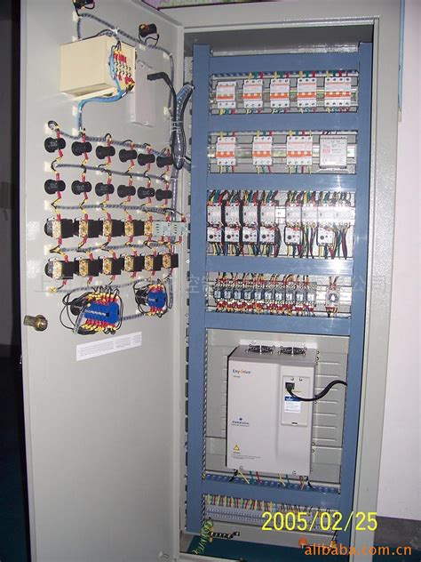 变频控制柜的几大特点及设计时的防护问题-淄博创银节能科技有限公司