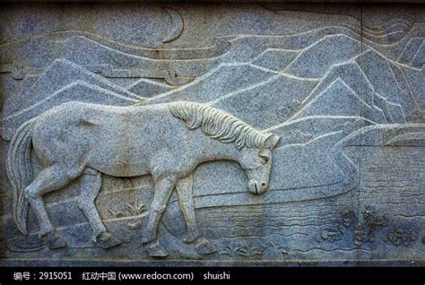 一匹白马的浮雕高清图片下载_红动中国