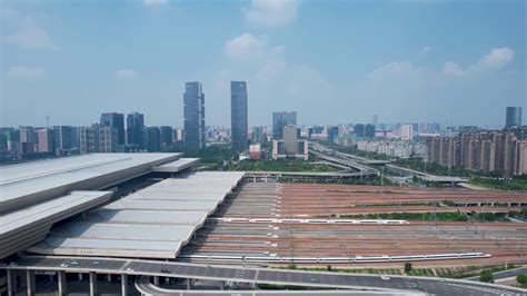 清明假期首日，郑州汽车东站预计发班230班次 - 河南一百度