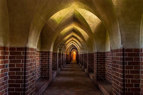 穹顶之下--中世纪的古堡之旅|空间|室内设计|顾吉舒 - 原创作品 - 站酷 (ZCOOL)