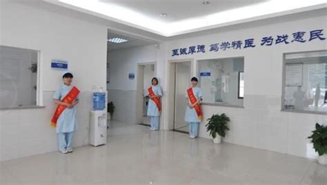武汉定点医院一床难求 患者居家用衣柜隔离|患者|发热门诊|武汉_新浪新闻