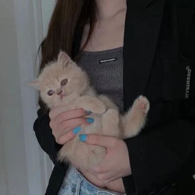 斩男妆容甜美女生头像