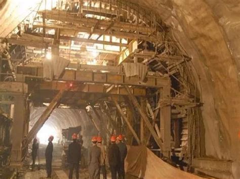 隧道超前管棚支护施工注意要点-隧道工程-筑龙路桥市政论坛