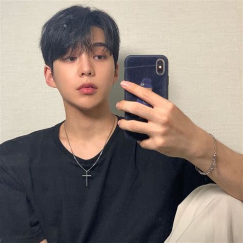 欧美♂日韩系头像图片