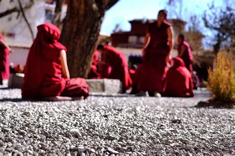 西藏僧侣|摄影|人像|黄亦陶 - 原创作品 - 站酷 (ZCOOL)
