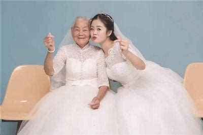 暖心！24岁女孩被多次催婚 带94岁外婆一起拍婚纱照_新闻中心_中国网