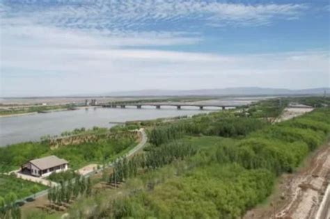 张掖甘州：打造城市绿地公园 优化生态环境_凤凰网视频_凤凰网