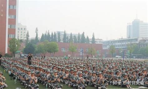 校本部2020级军训简报第一期 - 山东省临沂第一中学