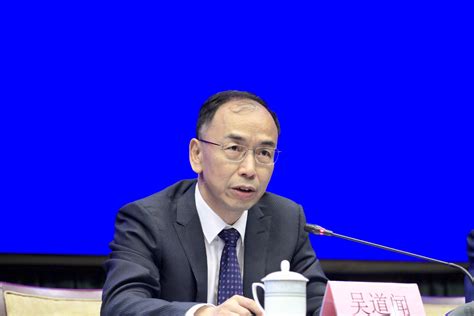 吴道闻：在保障能源安全的前提下 广东将大力开发绿色低碳能源