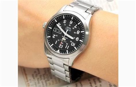 华为手表上的lon是什么意思 lon代表什么意思 - 天奇生活