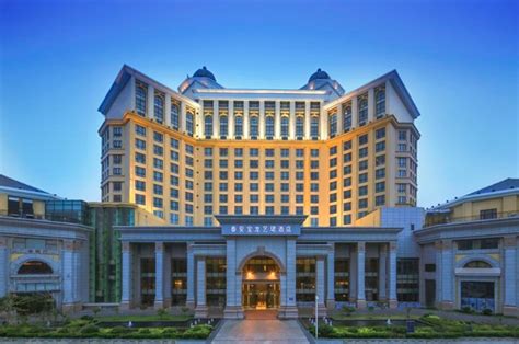 泰安酒店预定-2021泰安酒店预定价格-旅游住宿攻略-宾馆，网红-去哪儿攻略