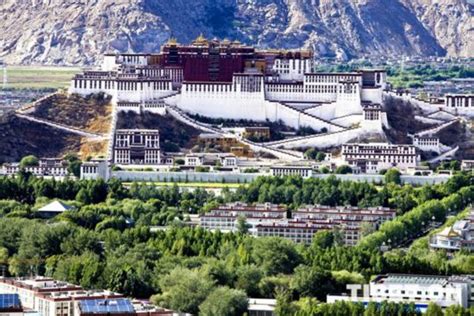 赏西藏建筑之美 思现代建筑创作探索之路