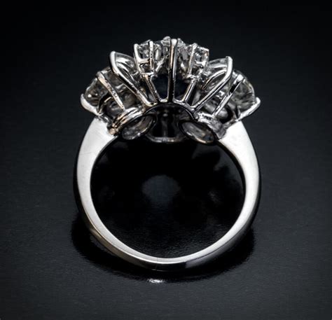 Vintage Sapphire Diamond Platinum Engagement Ring Ref: 684922 - Antique ...