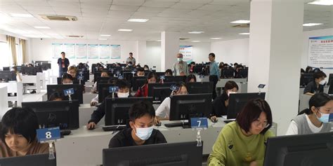 上海电脑培训班要多少钱?电脑培训费用贵不贵?_上海达内教育官网
