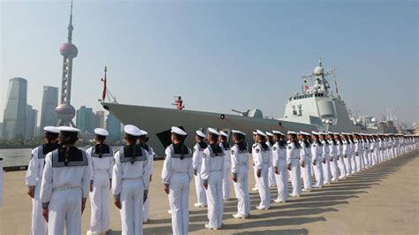 2016年中国海军近30艘新舰服役 数量居全球首位_新闻_腾讯网