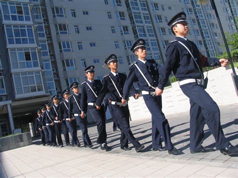 高档保安服务 - 高档保安服务 - 苏州腾阳物业服务有限公司