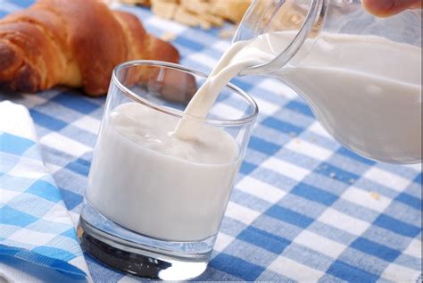 为什么空腹喝牛奶会拉肚子