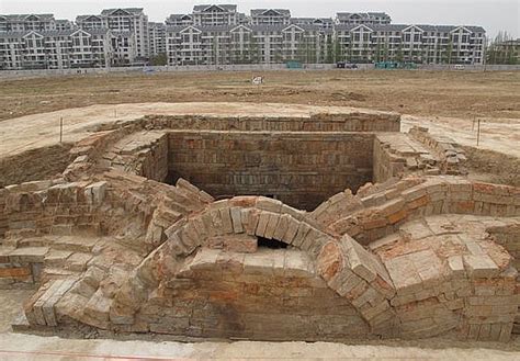 汉宣帝陵墓（西安江村大墓的发现，揭开了汉文帝陵的千古之谜和感人故事） | 说明书网