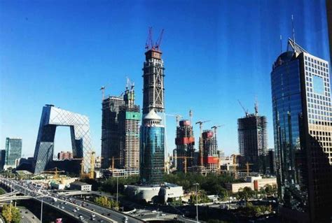 中国又出手,这高楼将在2021年完工,比上海中心大厦还高百米!|高楼|建筑|上海中心大厦_新浪新闻