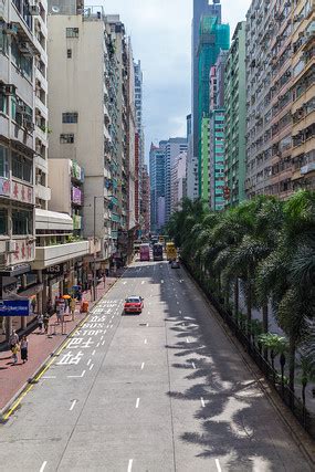 轩尼诗道上的慢香港