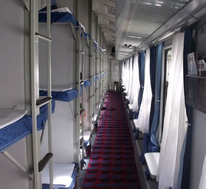 西安至乌鲁木齐动卧列车来了 软卧日常票价1170元起_新浪图片