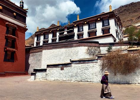 西藏日喀则白居寺_安徽省中旅国际旅行社