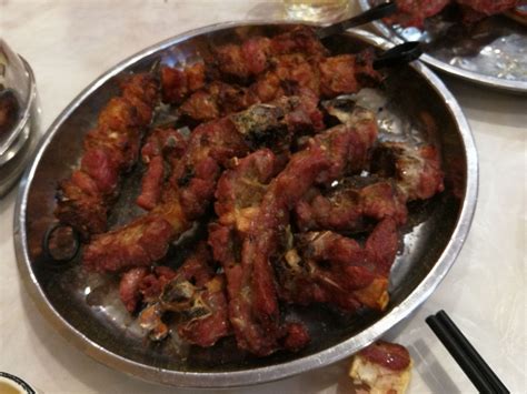 新疆架子肉，馕坑烤的，太攒劲啦！__财经头条