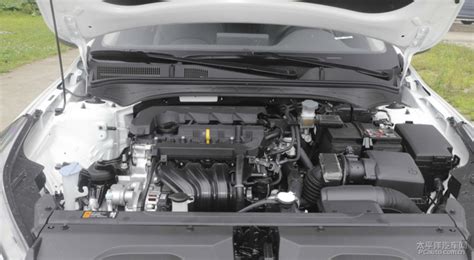 起亚新款K5正式上市 增2.0T发动机（图）:起亚新款K5正式上市-爱卡汽车