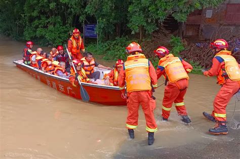 紧急！村庄被淹，多人被困！高新区消防架起洪水中的“生命之舟”