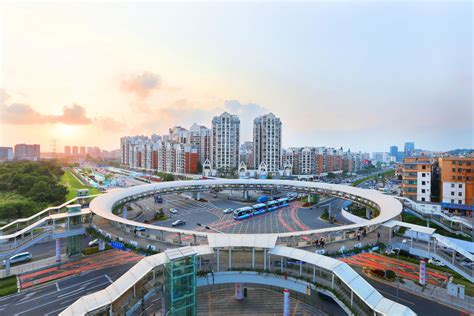 深圳龙华有哪些免费的公园和广场