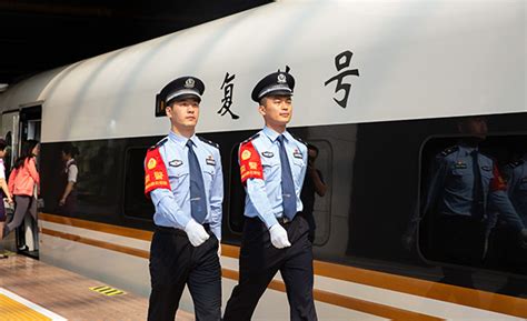 中国人民武装警察部队从8月份起全面换装 华声在线邵阳频道