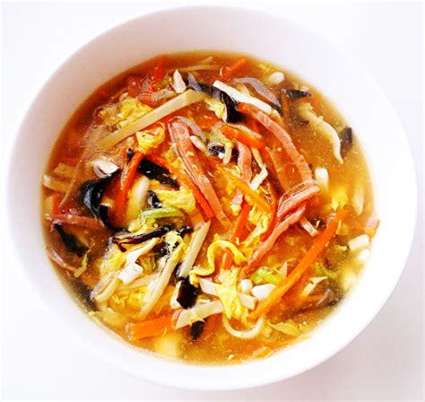 【酸辣汤的做法步骤图，酸辣汤怎么做好吃】食尚小米_下厨房