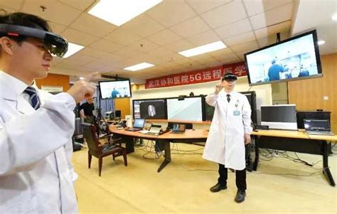 全球首例5G混合现实云平台远程骨科手术在汉完成_长江云 - 湖北网络广播电视台官方网站