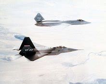当年YF23几乎全方位压制F22，美空军为何放弃YF23