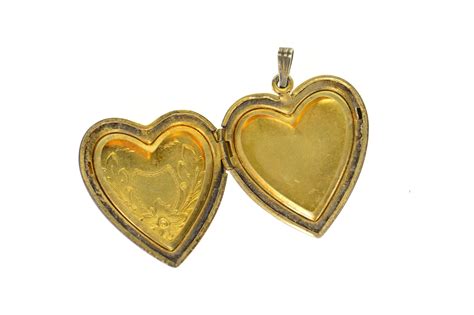 Gold Filled Retro Ornate Floral Etched Heart Photo Locket Pendant ...