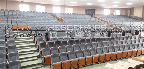 山西长治武乡中学影剧院礼堂设计展示效果_佛山市和博家具制造有限公司