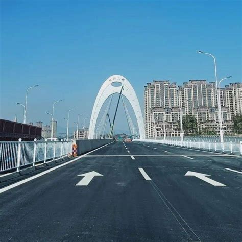 最美风景在路上——上饶大力推动“1号公路”建设-江西省建设快讯-建设招标网