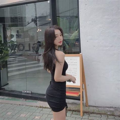 韩国模特金度妍新福利美照 小姐姐身穿吊带裙气质非凡_新浪游戏_手机新浪网