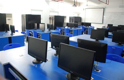 [信息工程学院] 计算机网络实训室 | 厦门东海职业技术学院