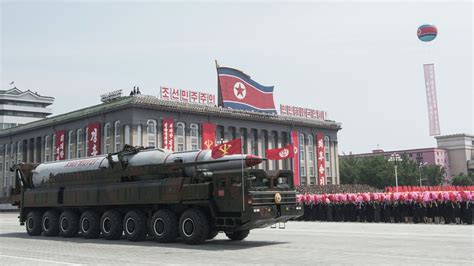 朝鲜局势最新消息 朝鲜凭什么不能有核武器？局座张召忠揭秘真相_军事新闻_海峡网