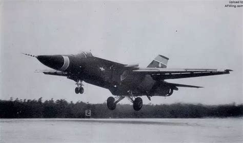 冷战“渡鸦”，EF-111电子战飞机的故事_凤凰资讯