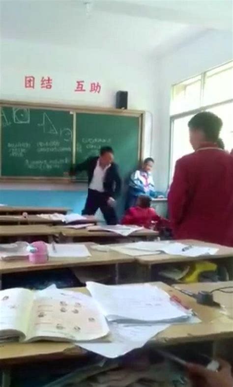 贵州一教师殴打学生被警方控制 校长被免职 - 贵州 - 黔东南信息港