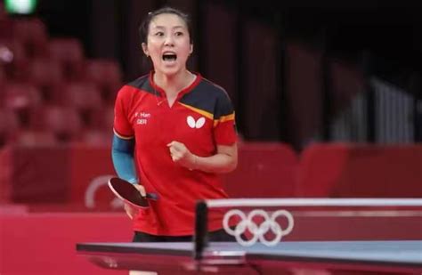 她曾是中国女乓冠军，后加入美国乒乓担任主帅，为巴黎奥运做准备