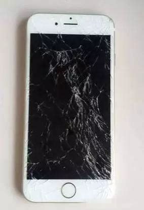 苹果5c手机摔了一下黑屏了怎么办-